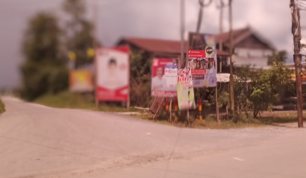 Hari Pertama Masa Tenang Pemilu, Baliho Masih Bertebaran di Pangkalan Bun