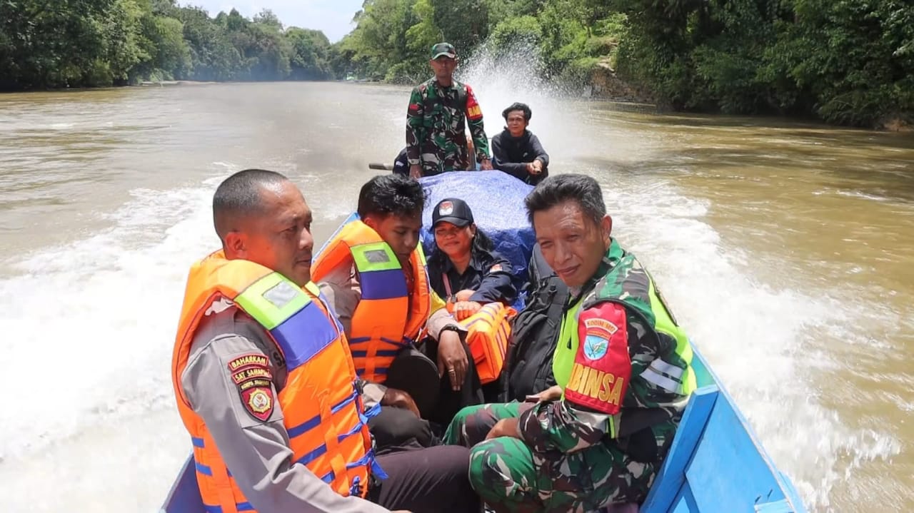 Komitmen Babinsa dan Bhabinkamtibmas di Lamandau Kawal Kotak Suara