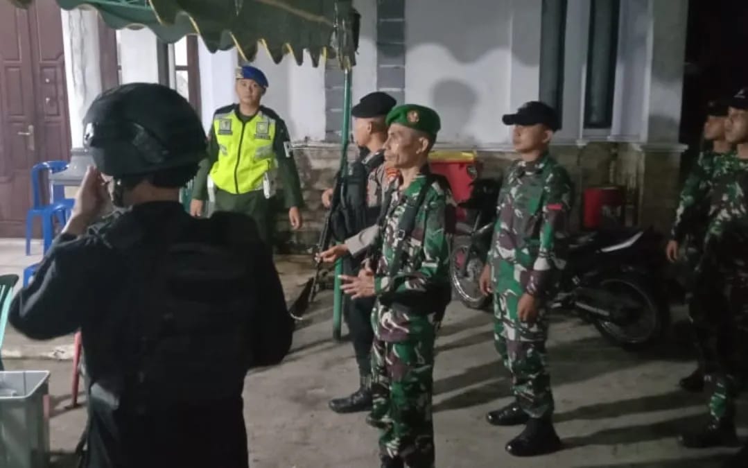 Pasca Pemilu Puluhan TNI-Polri Patroli Bersama di Kobar