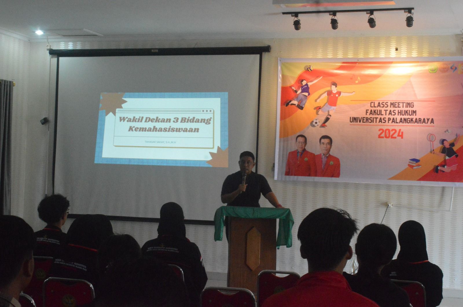 Asah Daya Juang dan Solidaritas Antar Mahasiswa, BEM FH UPR Gelar Class Meeting