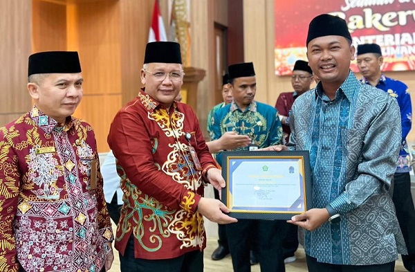 PT Najah Hurrahman Raih Penghargaan dari Kemenag Kalteng
