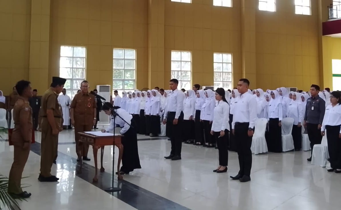 Ratusan PPPK Kobar Dilantik, Sekda Harapkan Hal Ini