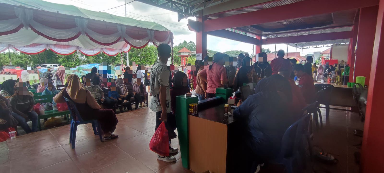 Keluarga Tahanan Padati Lapas Sampit pada Momen Idulfitri