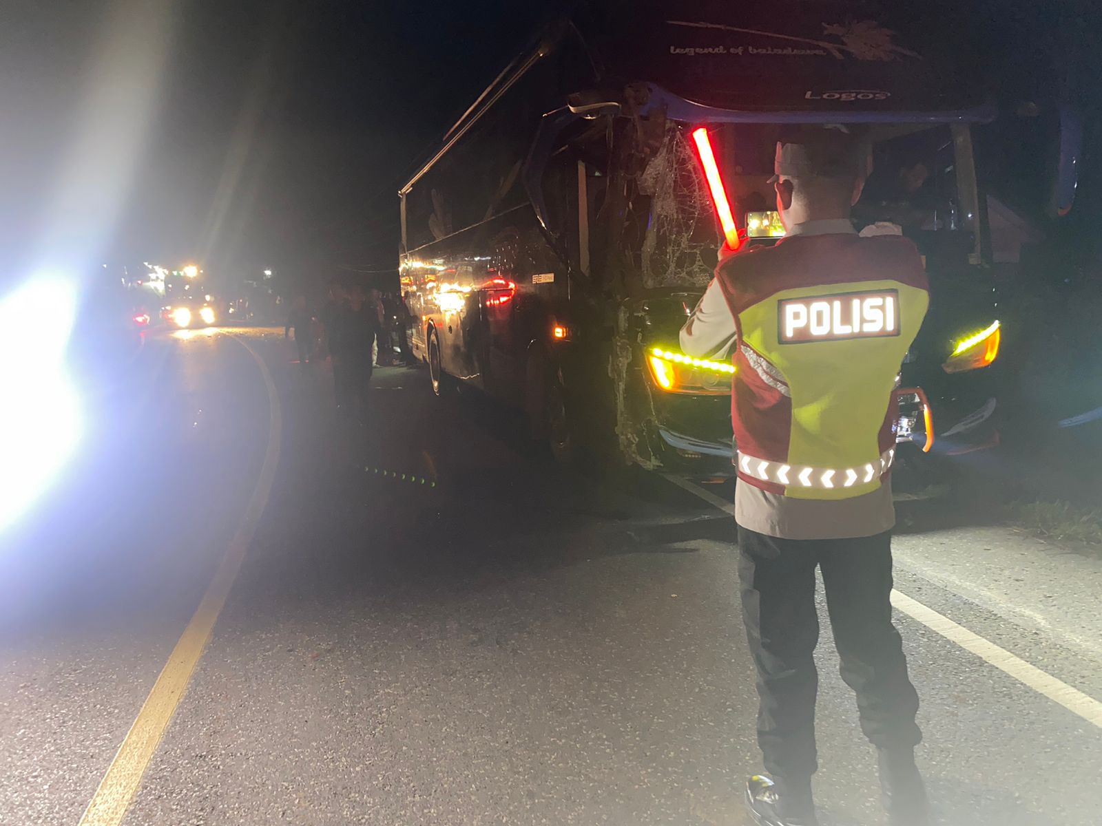 Begini Kronologis Laka Beruntun Libatkan Bus PO Logos, Pikap dan Minibus di Pundu