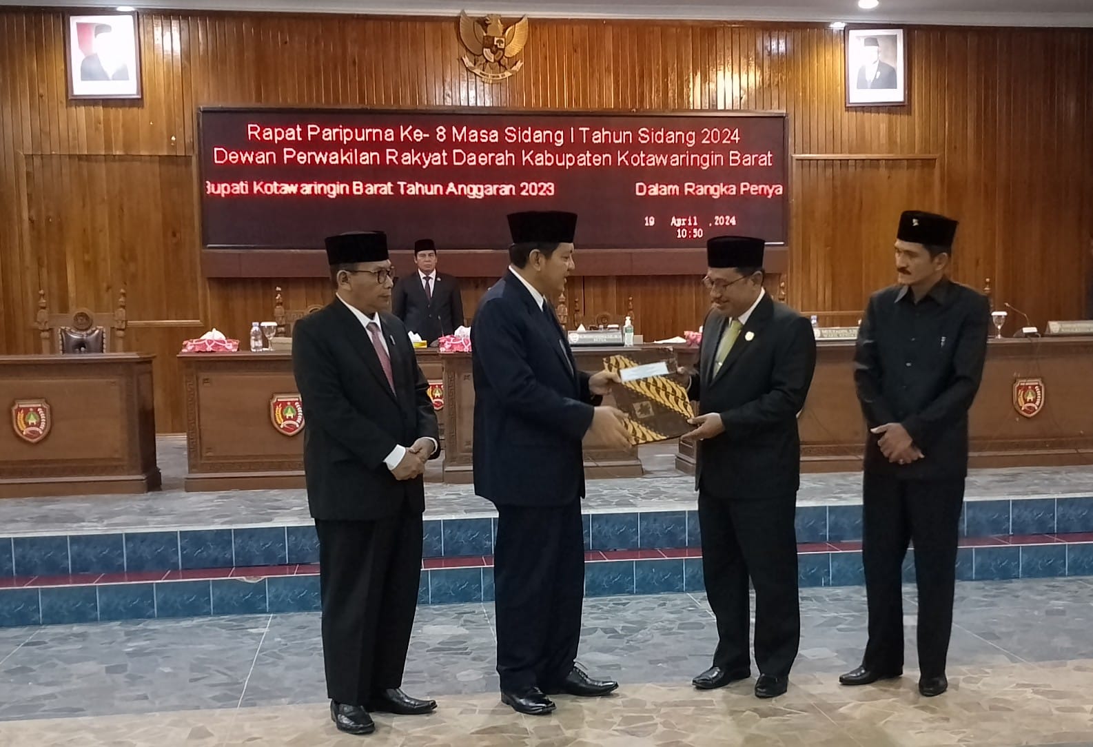 Serahkan Rekomendasi Atas LKPJ Tahun 2023, Tim Pansus Soroti Sejumlah Masalah Berikut 