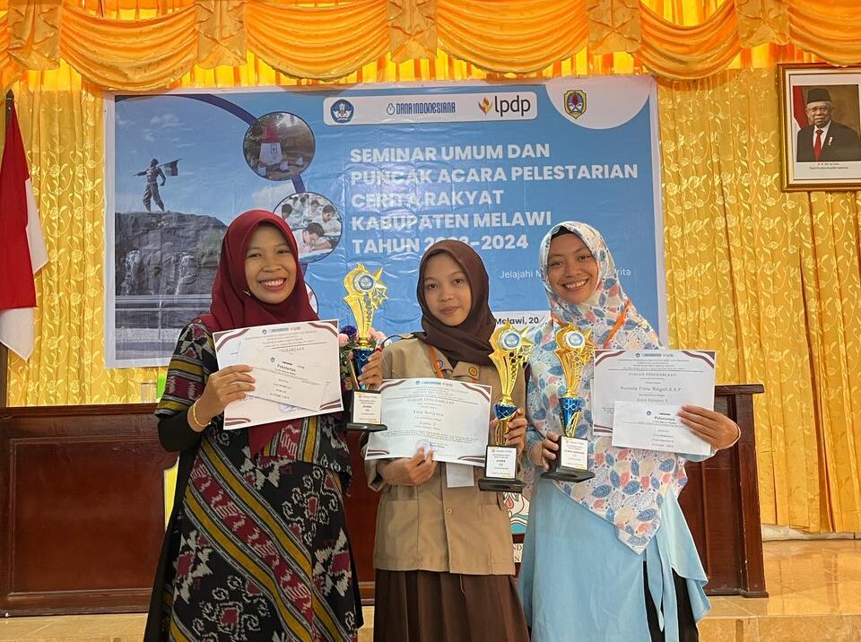 Guru dan Siswa MAN Melawi Juara Festival Lomba Menulis Cerita Rakyat