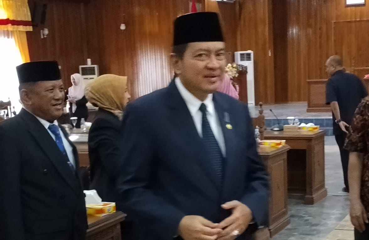 Pj Bupati Kobar : PAD Jangan Memberatkan Masyarakat