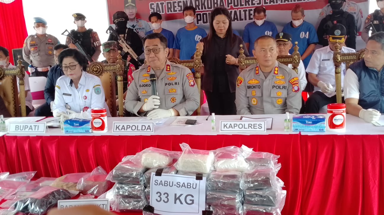 Polisi Tangkap 5 Tersangka, Sita 33 Kg Lebih Sabu di Lamandau