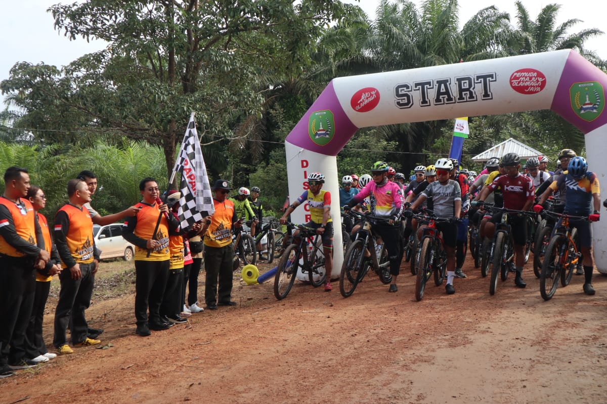 Pj Bupati Kaspinor Promosikan Wisata Bukit Jalungga dengan Fun Bike and Adventure