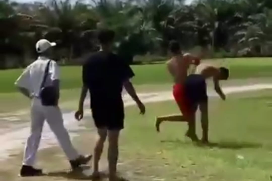 Viral! Perkelahian Dua Pelajar di Pangkalan Bun, Warga Prihatin dan Desak Tindakan Polisi