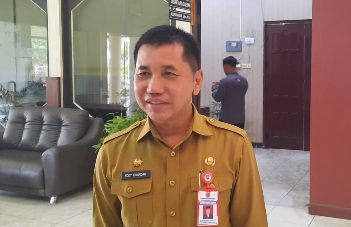 Pengurangan Target PAD Bukan Solusi, Sekda Kobar Desak SOPD untuk Berinovasi