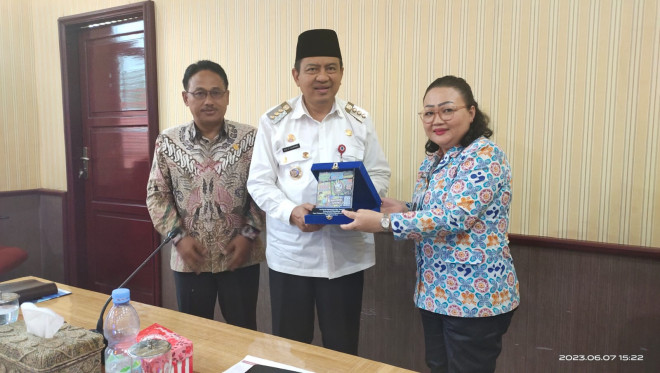 Pj Bupati Budi Santosa Ingatkan Harmonisasi dalam Penanganan Gizi untuk Penurunan Stunting di Kobar