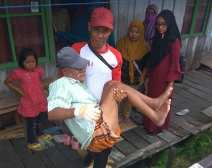 Indra Alfian: Sosok Relawan Pangkalan Bun yang Menginspirasi dengan Aksi Nyata