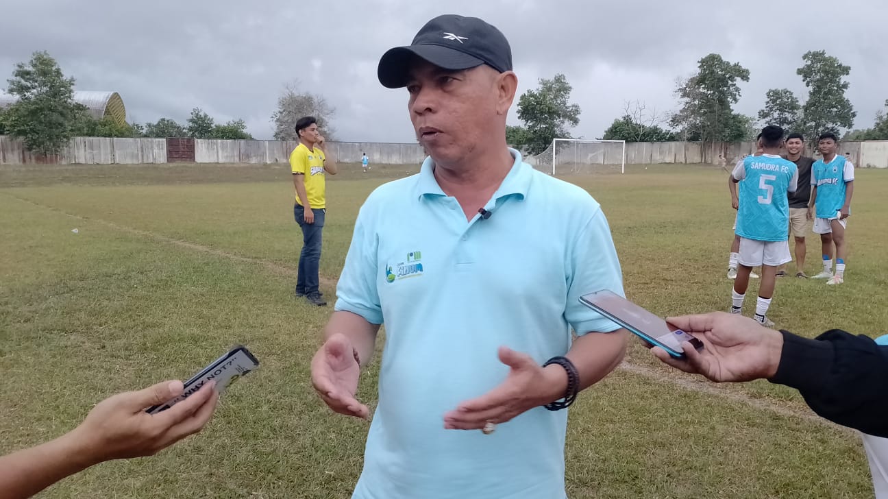 Direktur PDAM Tirta Arut Puji Kesuksesan Turnamen U-16: Samudera FC dan Buana Putra Tunjukkan Sportivitas Tinggi