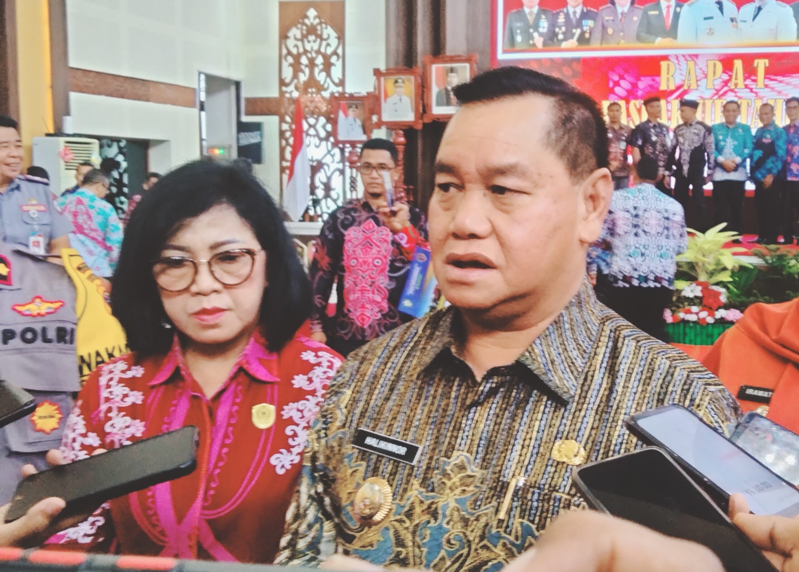 Bupati Kotim Minta Kades Bantu Sukseskan Pilkada 2024