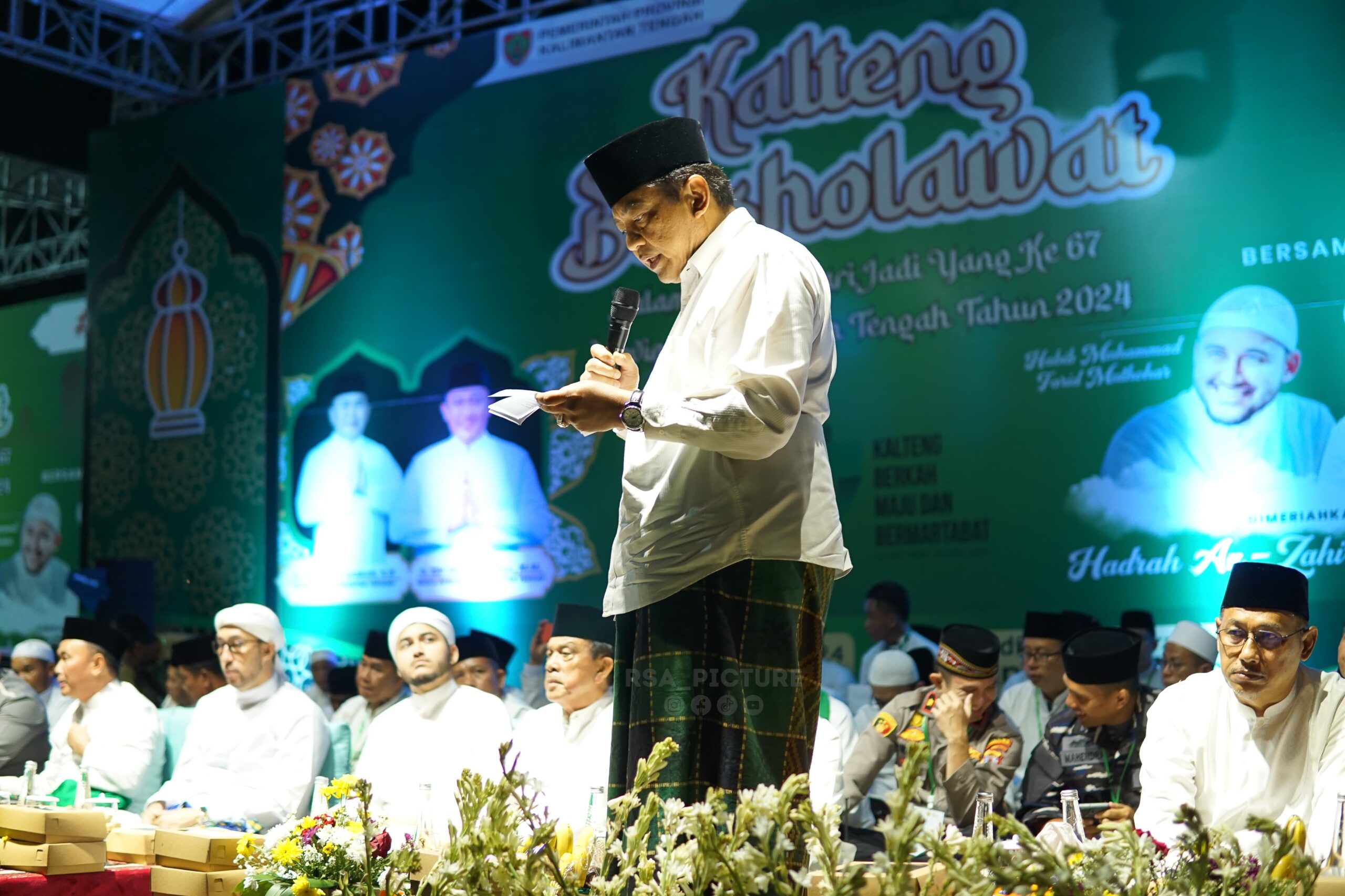Kalteng Bersholawat sebagai Upaya Menghidupkan Syiar Islam dan Membangun Kebersamaan