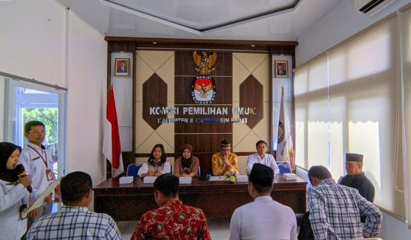 KPU Kobar Gelar Pengambilan Sumpah Jabatan PAW Anggota PPS Desa Tanjung Terantang