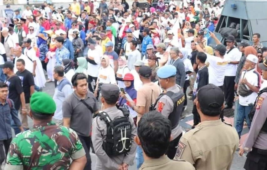 Polres Kobar Kerahkan 100 Personil untuk Kawal Ketat Pendaftaran Calon Bupati di KPU