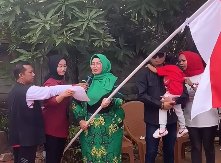 Wakil Bupati Kotim Lepas Peserta Pawai Karnaval se-Kecamatan Cempaga