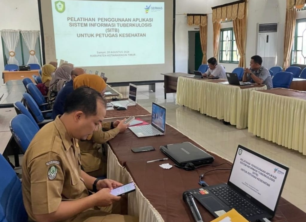Puluhan Petugas Kesehatan di Kotim Ikuti Pelatihan Penggunaan Aplikasi SITB