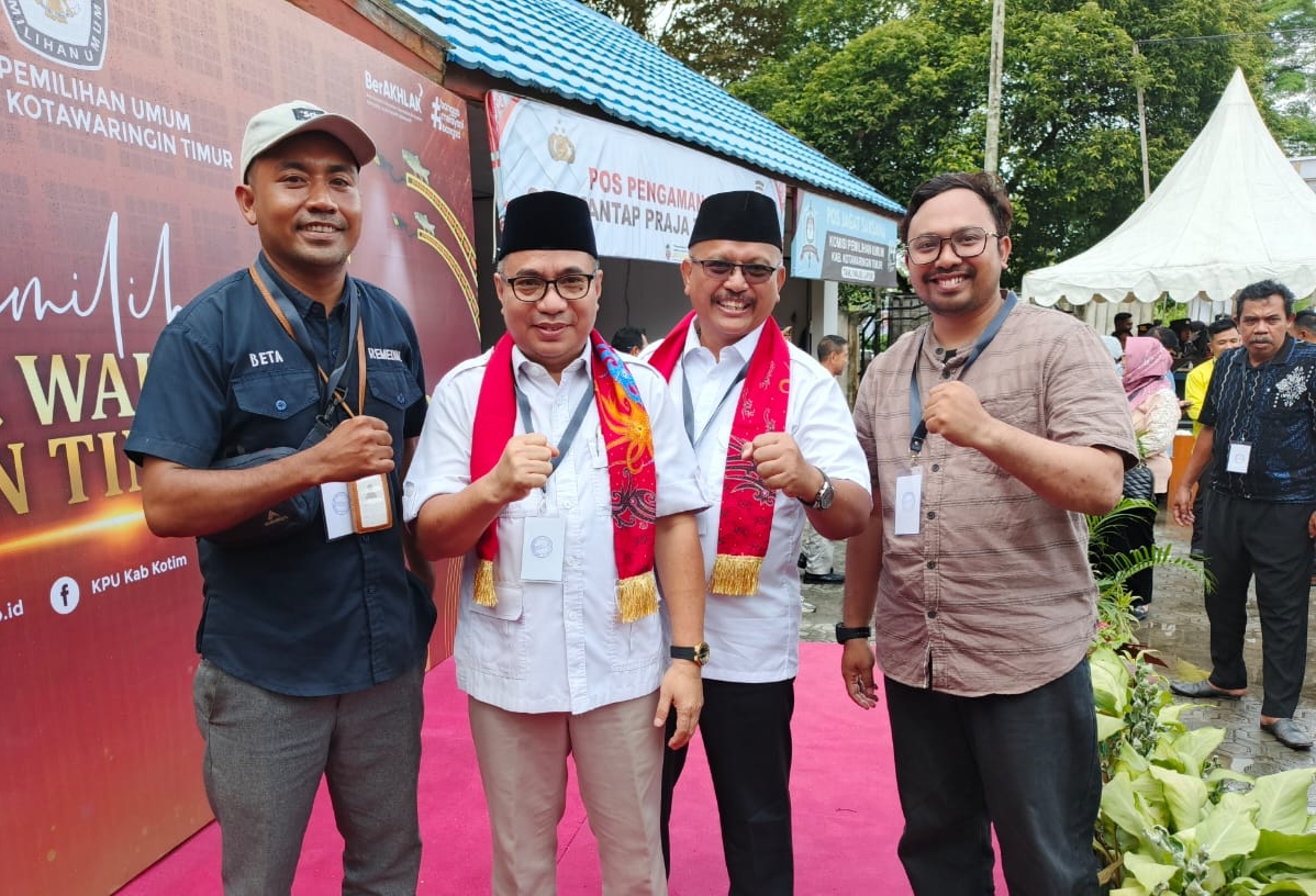 Berkas Pendaftaran Diterima, Pasangan Sanidin – Siyono Siap Sampaikan Visi Misi ke Masyarakat