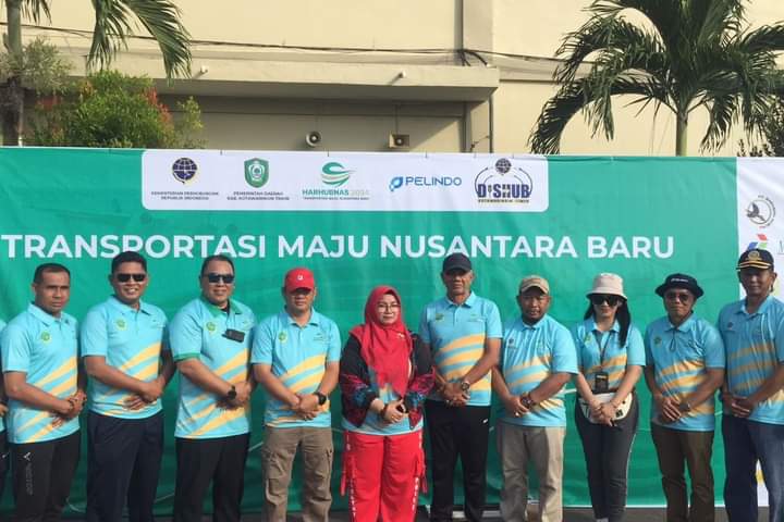 Lepas Peserta Jalan Sehat Peringatan Harhubnas, Wabup Kotim: Perhubungan Jadi Elemen Krusial Mendukung Perekonomian Nasional