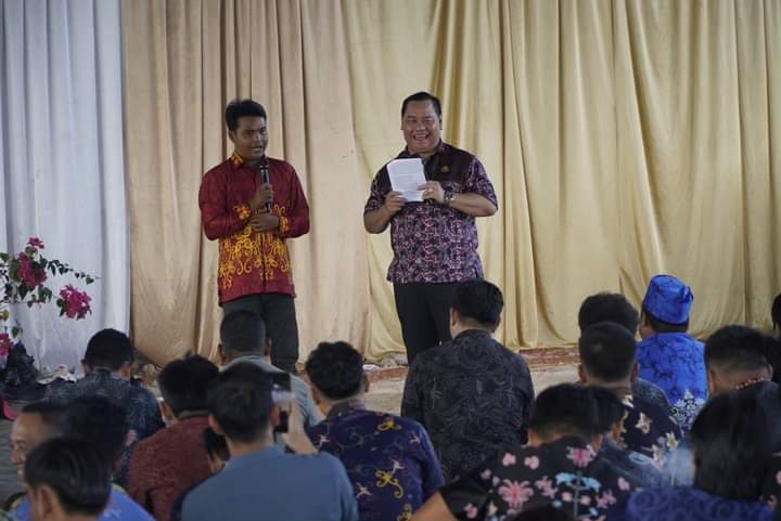 Bupati Halikinnor Rapat Koordinasi dengan Perangkat Desa se-Kotim
