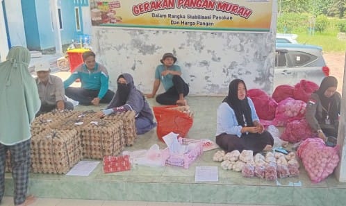 Gerakan Pasar Murah DPKP Kobar Bantu Stabilkan Harga Pangan di Pedesaan