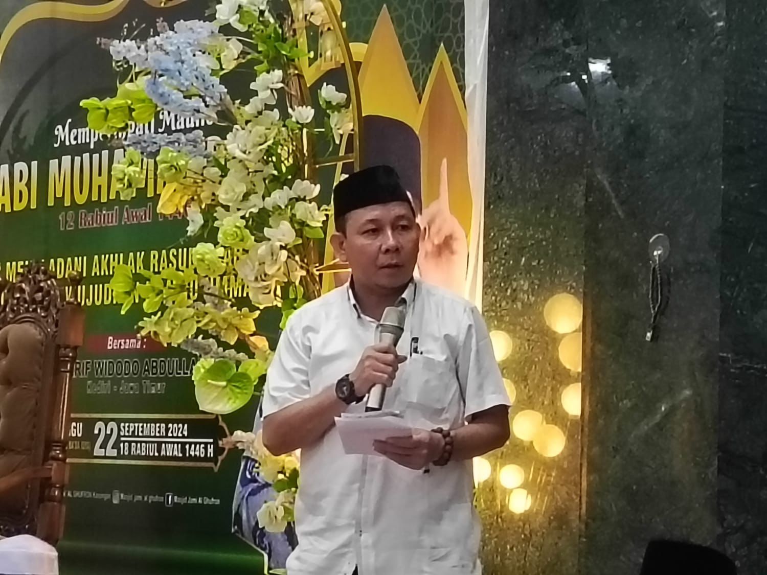 Pj Bupati Sutoyo Ajak Jamaah Masjid Al Gufron Teladani Rasulullah