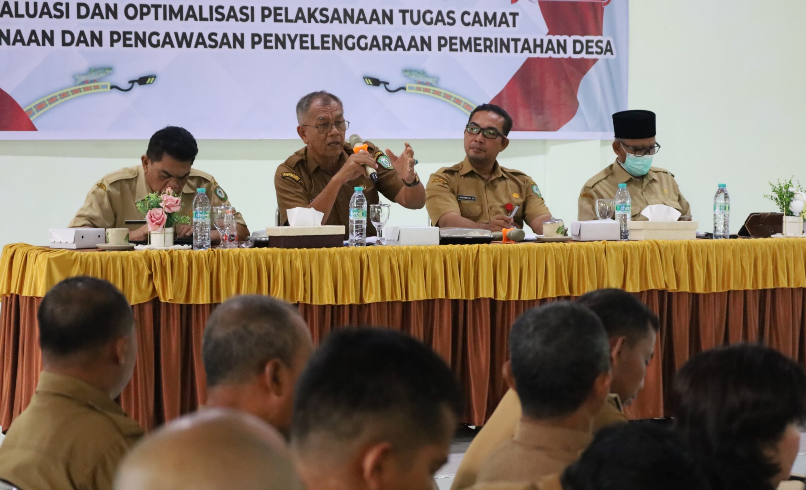 Camat Diminta Fasilitasi Kerja Sama Antar Desa dan Pihak Ketiga
