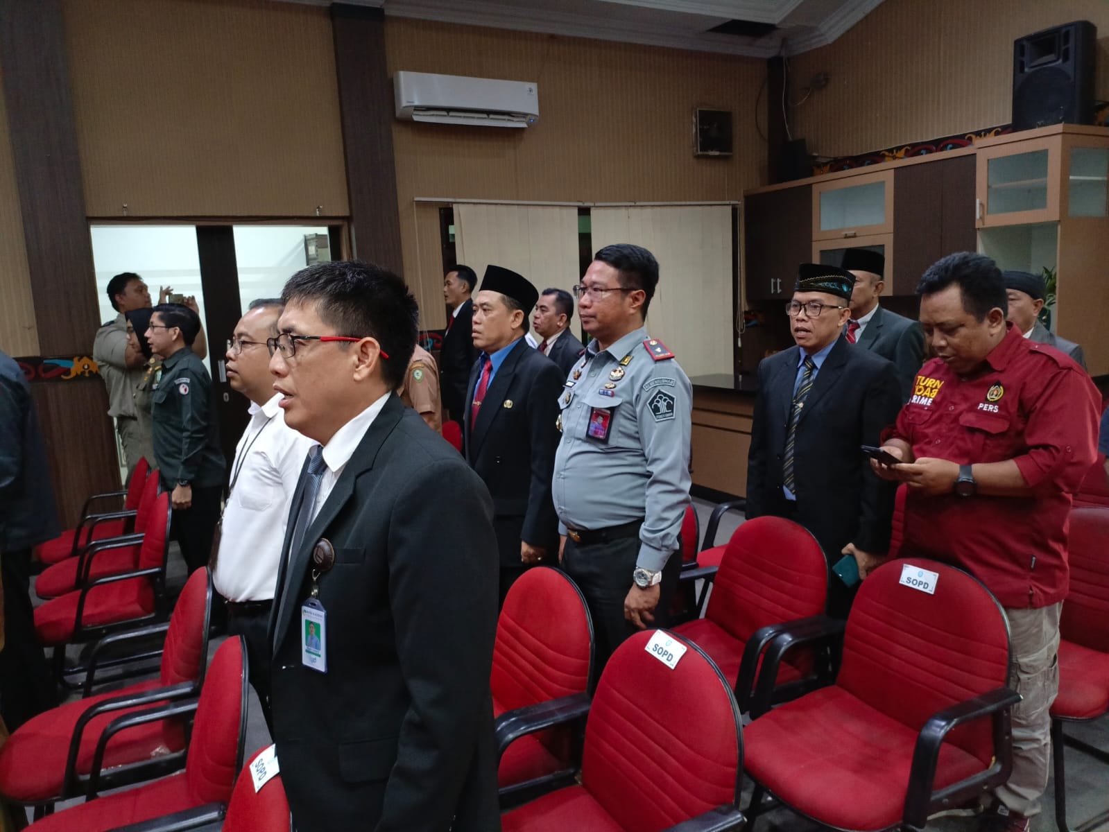 Kalapas Kelas IIB Sampit Hadiri Pelantikan Unsur Pimpinan DPRD Kotim Periode 2024-2029