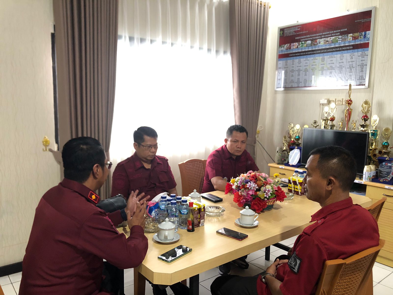 Melalui Coffee Morning, Kalapas Sampit Lakukan Evaluasi dan Diskusi Sejumlah Aspek Operasional