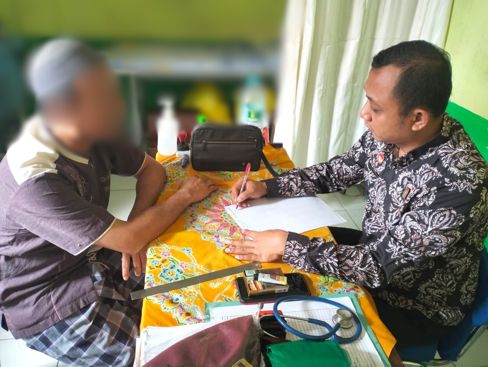 Lapas Sampit Pastikan Kesehatan Warga Binaan Melalui Pemeriksaan Berkala