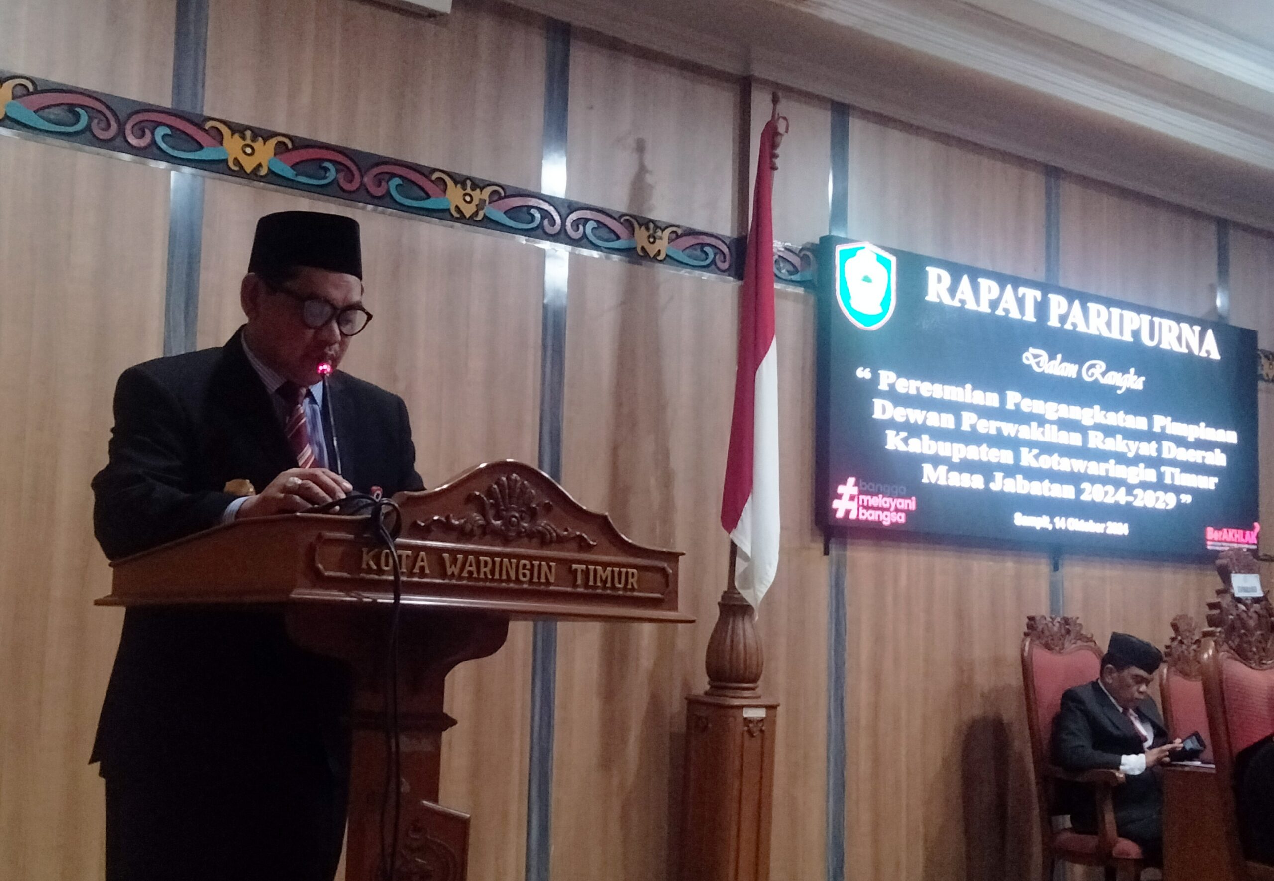 Hadiri Pelantikan Pimpinan DPRD Kotim, Pjs Bupati Kotim: DPRD Harus Menjalankan Fungsi Kontrol dengan Baik atas Kinerja Eksekutif
