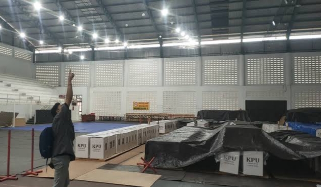 KPU Kotim Keluhkan Kondisi Gudang Logistik Pemilu yang Bocor