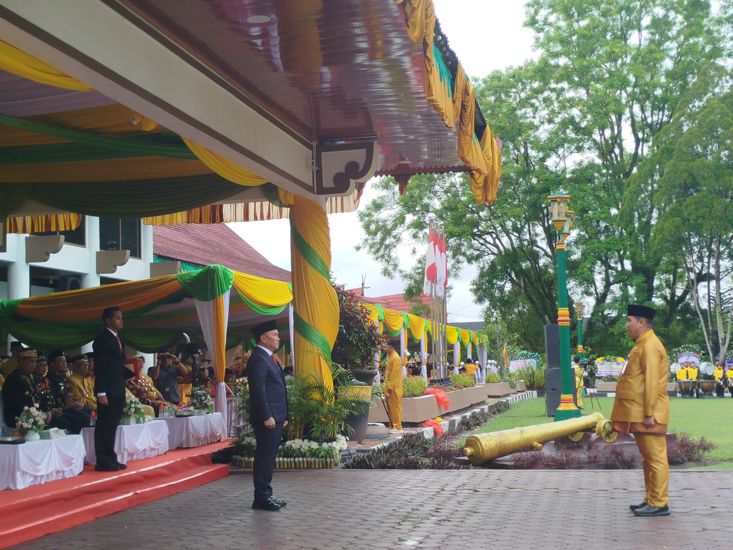 Gubernur Kalteng Pimpin Upacara Hari Jadi Kobar ke-65, Tekankan Kolaborasi untuk Kemajuan Daerah