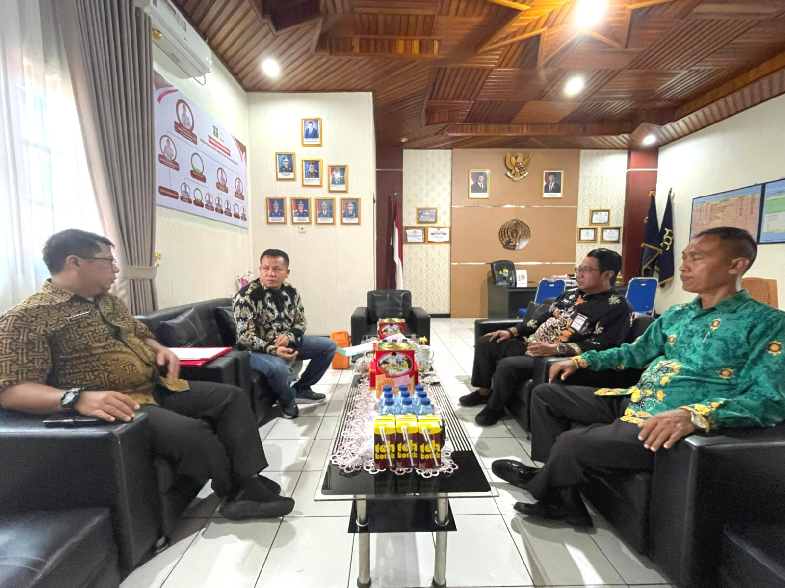 Komitmen Ciptakan Lingkungan yang Aman, Kalapas Sampit Pimpin Rapat Persiapan Deklarasi Zero Halinar