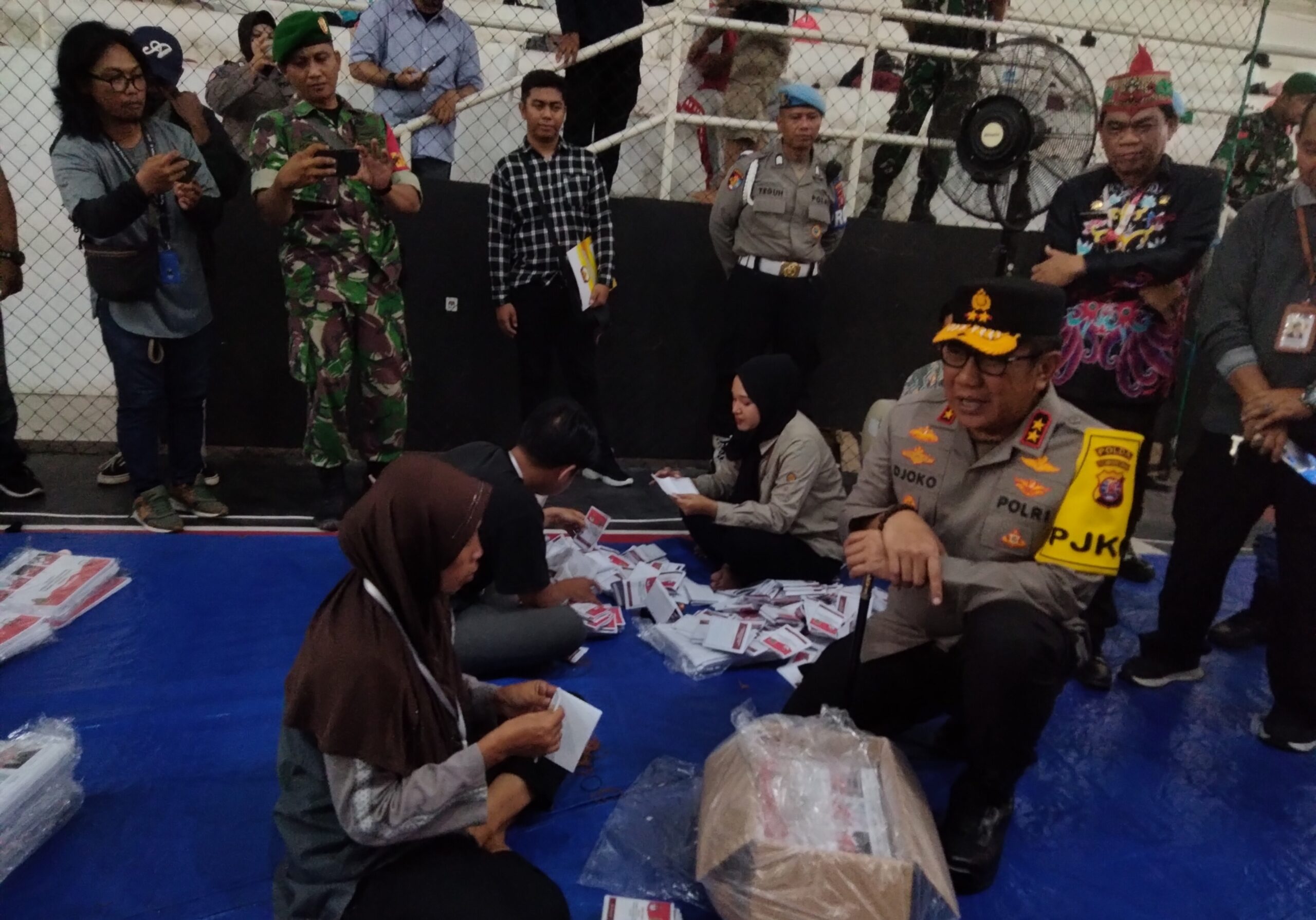 Kapolda Kalteng Cek Kesiapan Logistik Pemilu di Kotim