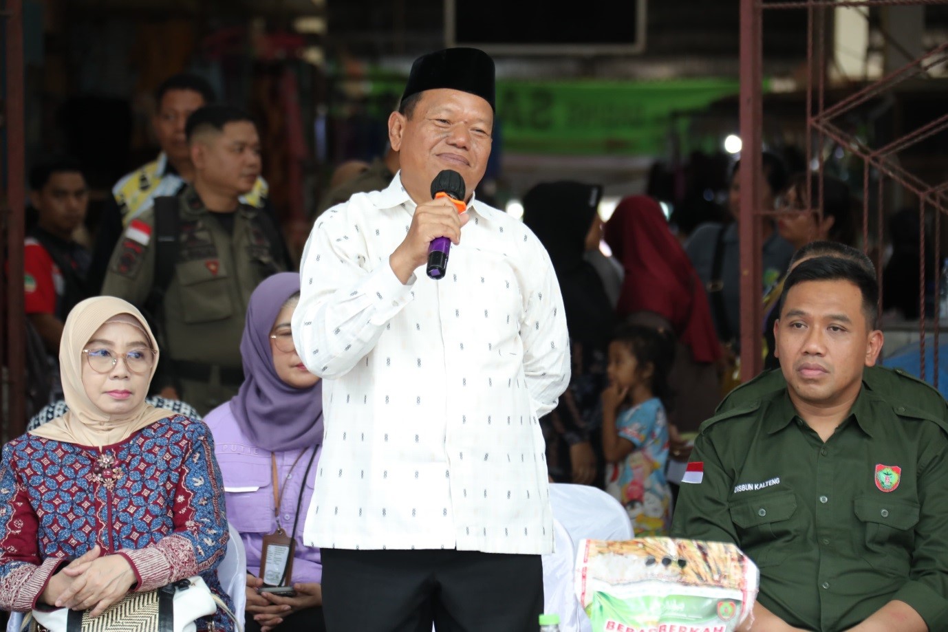 Pemerintah Provinsi Kalimantan Tengah Gelar Pasar Murah Menyambut Idul Adha