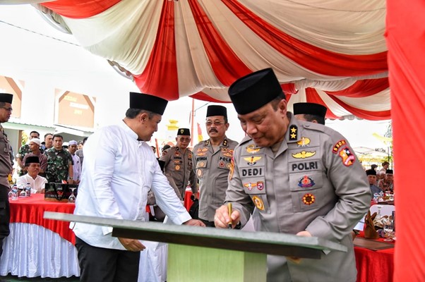 Wagub Edy Pratowo Apresiasi Pembangunan Masjid Natabel Jannah, Tegaskan Pentingnya Persatuan di Kalimantan Tengah