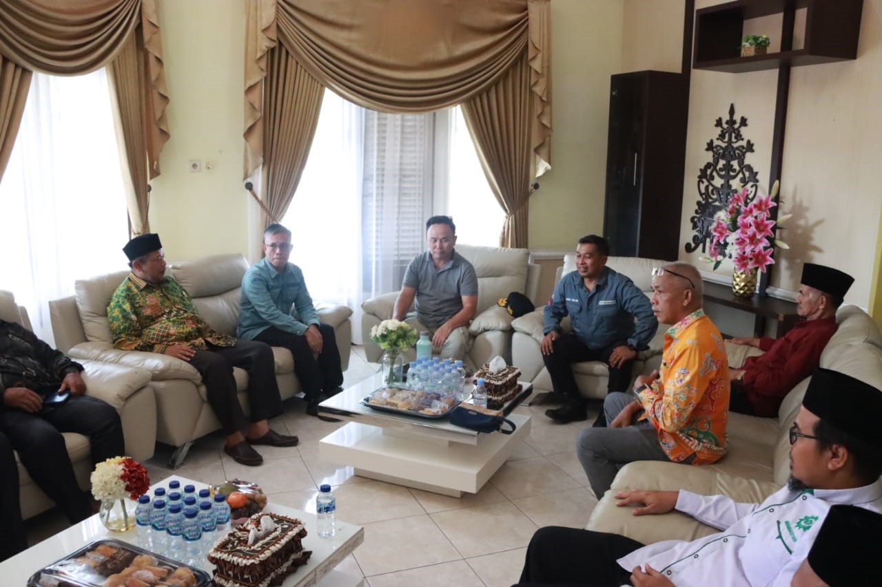 Gubernur Kalimantan Tengah Hadiri Silaturahmi dengan Warga Lamandau, Bahas Pembangunan dan Pendidikan