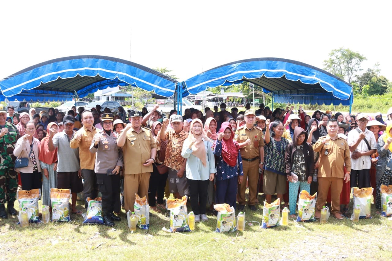 Pemerintah Provinsi Kalteng Gelar Pasar Murah di Desa Hiyang Bana, Katingan