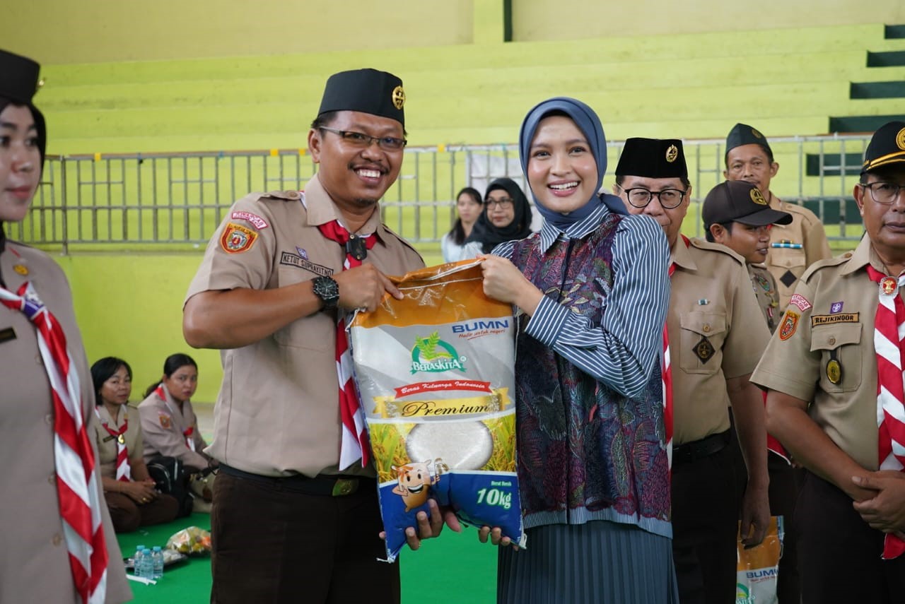 Ivo Sugianto Sabran Tekankan Pendidikan Karakter dan Program Beasiswa dalam Pertemuan Gerakan Pramuka Murung Raya