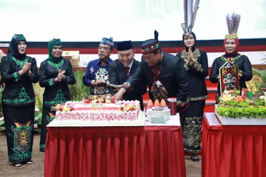 Silaturahmi HUT ke-67 Provinsi Kalimantan Tengah, Gubernur Sugianto Sabran Ajak Masyarakat Bersinergi Maju Bersama