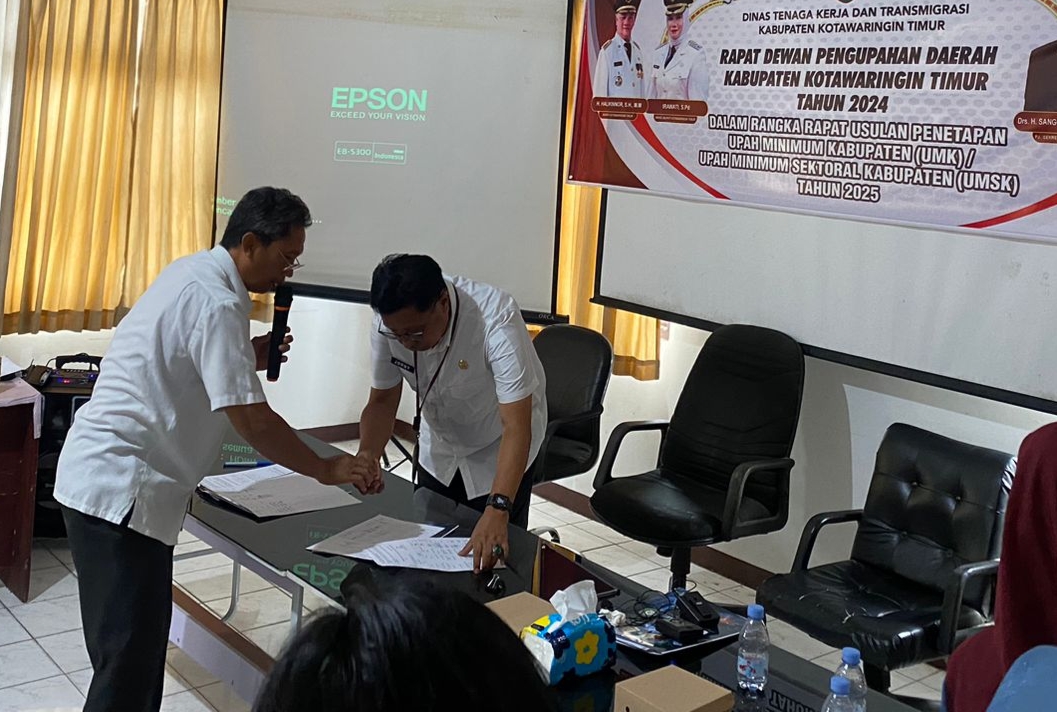 Perusahaan Besar tak Terapkan UMK akan Dikenai Sanksi