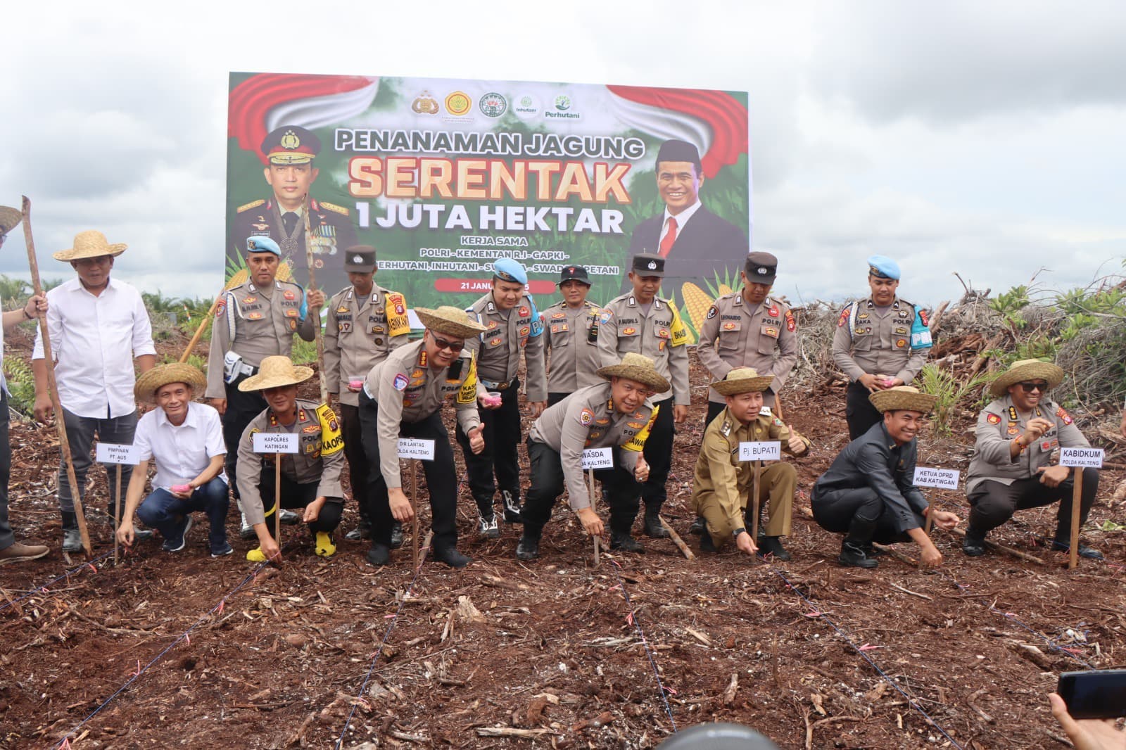 Polres Katingan dan Pemda Tanam Jagung Serentak di Lahan 20 Hektare