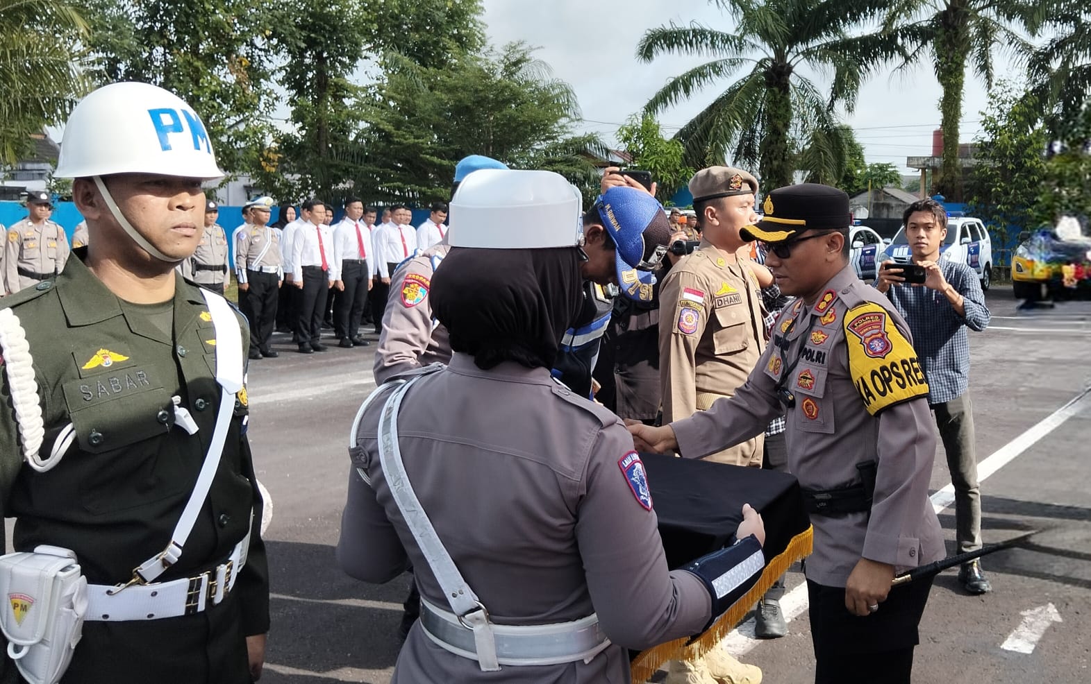 Polres Kobar Gelar Apel Operasi Keselamatan Telabang 2025, Fokus Tertib Lalu Lintas Jelang Ramadan