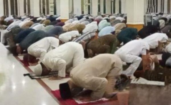 Semarak Ramadan! Malam Pertama dan Kedua, Masjid di Pangkalan Bun Dipenuhi Jamaah Tarawih