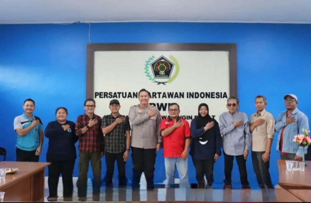 Kapolres Kobar Sowan ke PWI: Perkuat Kolaborasi Media dan Polri Demi Kamtibmas