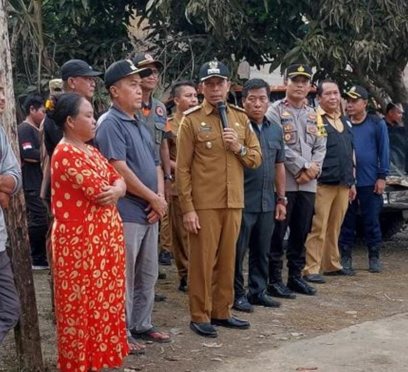 Temui Korban Kebakaran di Desa Muara Jaan, Ini Pesan Ketua DPRD Mura